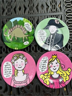 Set of 4 Cute and Whimsical French Kids Plates - Pink & Green Assortment